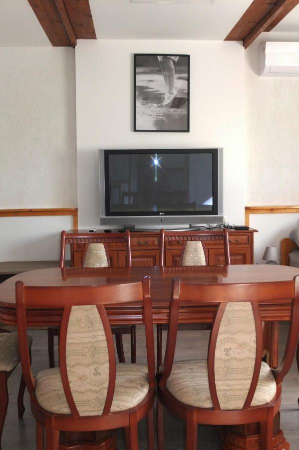 Muskatli Vendeghaz Daire Segedin Dış mekan fotoğraf